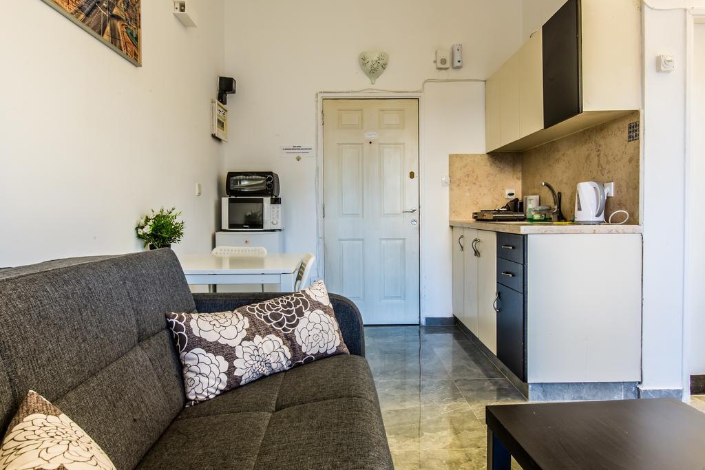Sunset Beach Apartments Tel Aviv Luaran gambar